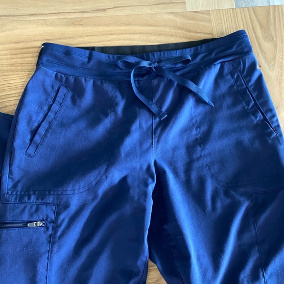 Scrubs - Picture 5 of 7